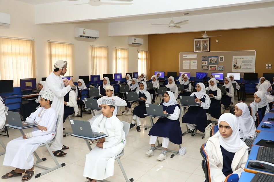 انطلاق المرحلة الثانية من برنامج اكتشاف الطلبة الموهوبين بـ"تعليمية الداخلية"
